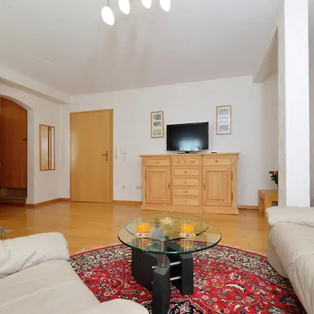 With Garden In Eimelrod Apartman Willingen