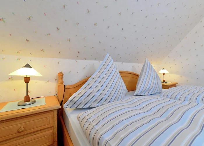 Mit Garten In Eimelrod